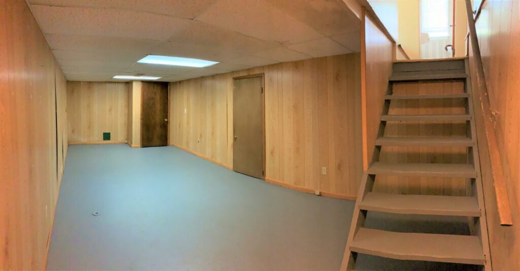 553 Gunson St basement